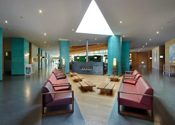 Hotel Puerta De Bilbao